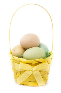 renkli boyalı Paskalya yumurtaları
