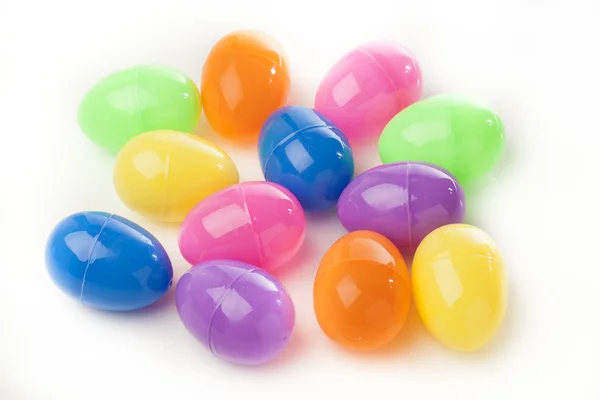 Renkli plastik Paskalya yumurtaları — Stok fotoğraf