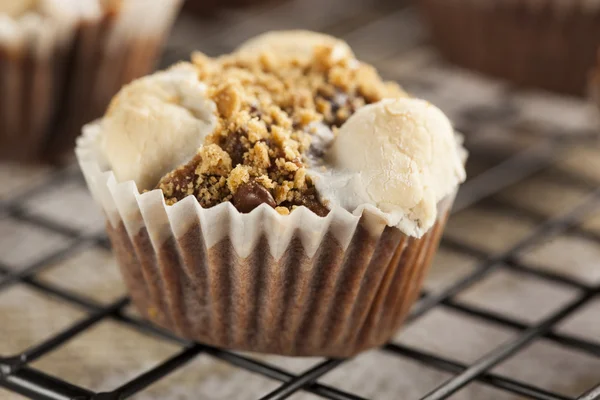 Quente caseiro Smore Cupcakes — Fotografia de Stock