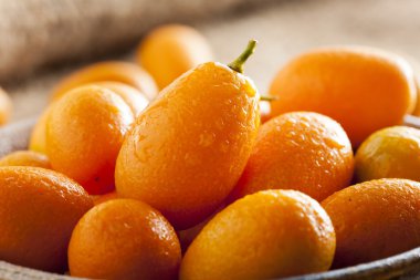 taze organik çiğ kumquats