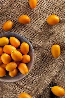 taze organik çiğ kumquats