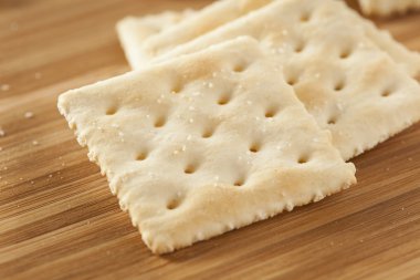 Organik tam buğday kola kraker