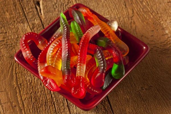 Doce de verme frutado colorido da gengiva — Fotografia de Stock