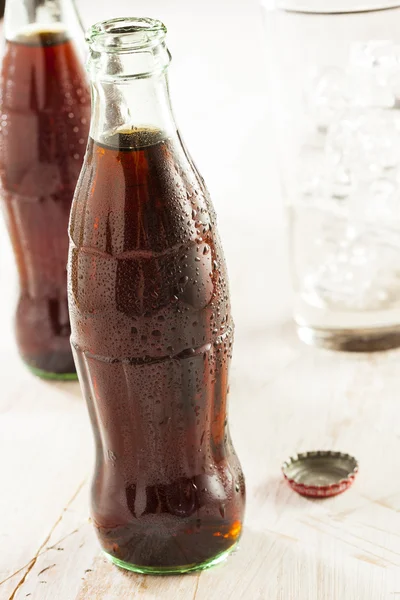 Refreshing Ice Cold Soda Pop — Stock Photo, Image