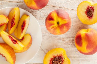 olgun organik portakal şeftali