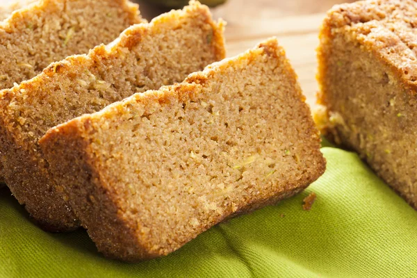 Домашній здоровий цукіні хліб — стокове фото