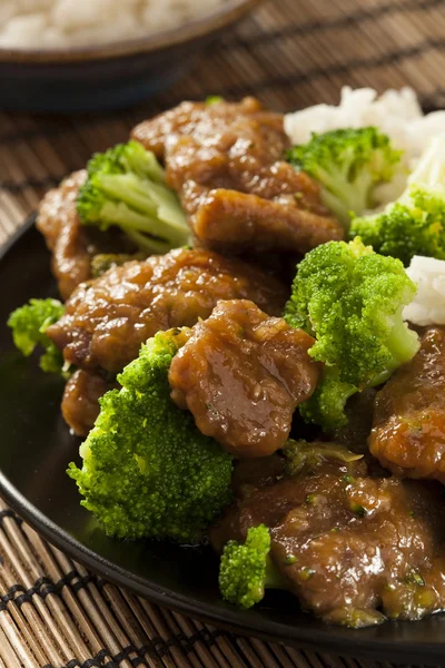 Carne asiática caseira e brócolis — Fotografia de Stock
