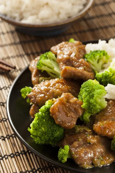 Hausgemachtes asiatisches Rindfleisch und Brokkoli — Stockfoto