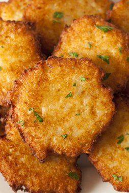 geleneksel ev yapımı patates tava keki latke