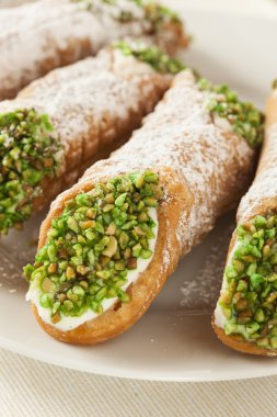 taze ev yapımı geleneksel cannoli