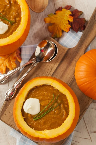 Homemade Organic Pumpkin Soup — Stock Photo, Image