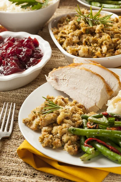 Zelfgemaakte Turkije thanksgiving diner — Stockfoto