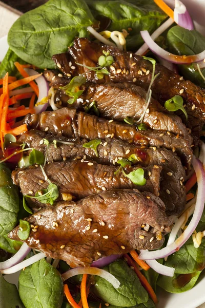 Ensalada de carne de res en rodajas asiáticas —  Fotos de Stock