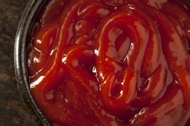 Organik kırmızı ketçap sos