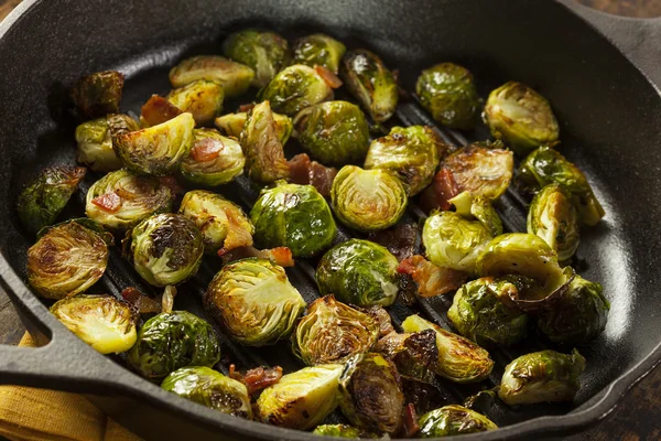 Hausgemachte gegrillte Rosenkohl — Stockfoto