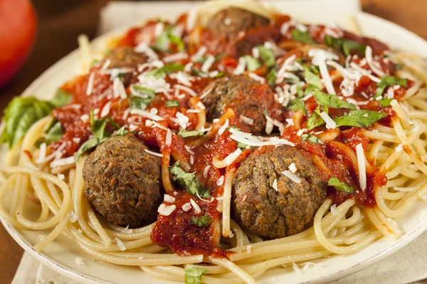 Spaghetti fatti in casa e polpette Pasta — Foto Stock