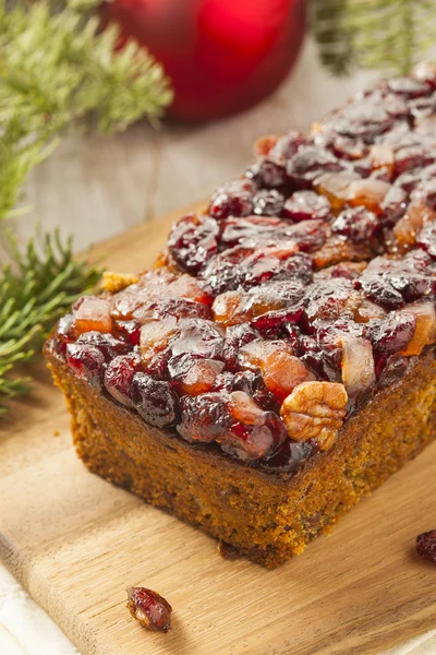 Festive Homemade Holiday Fruitcake — Stockfoto