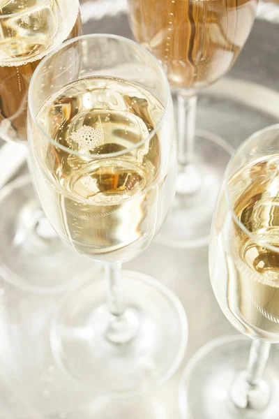 Bubbling Champagne in a Glass — Stock Photo, Image