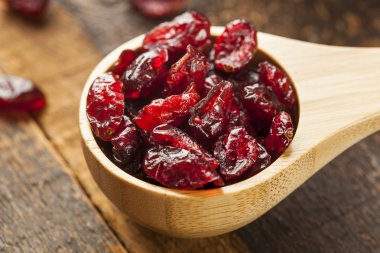 Organik kırmızı kurutulmuş cranberries