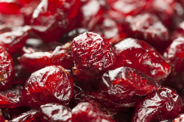 Biologische rode gedroogde cranberries — Stockfoto