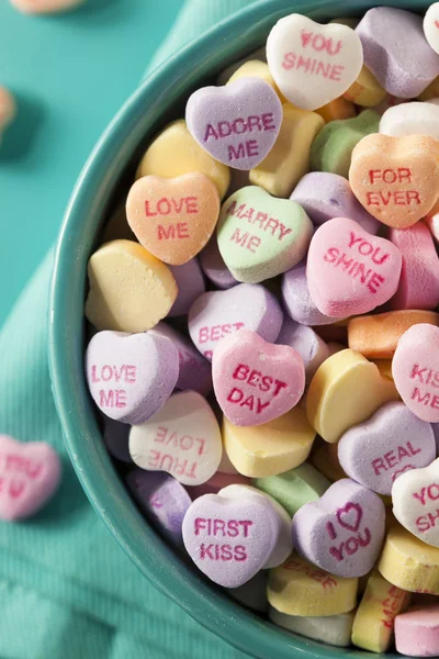 Süßigkeitenherzen zum Valentinstag — Stockfoto