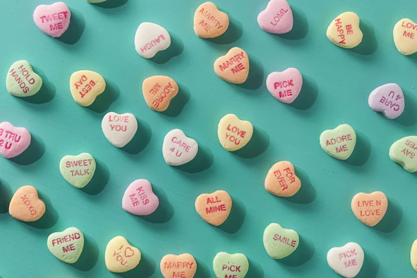 Candy Conversation Hearts para o Dia dos Namorados — Fotografia de Stock