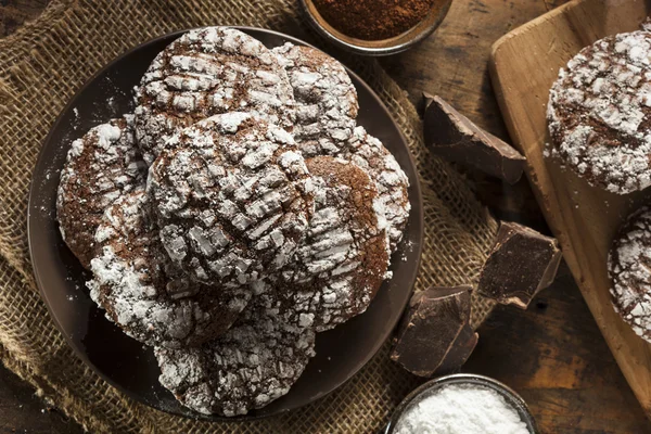 Chocolate Crinkle Cookies with Powdered Sugar — Stock Photo, Image