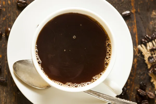 Heißer hausgemachter schwarzer Kaffee — Stockfoto