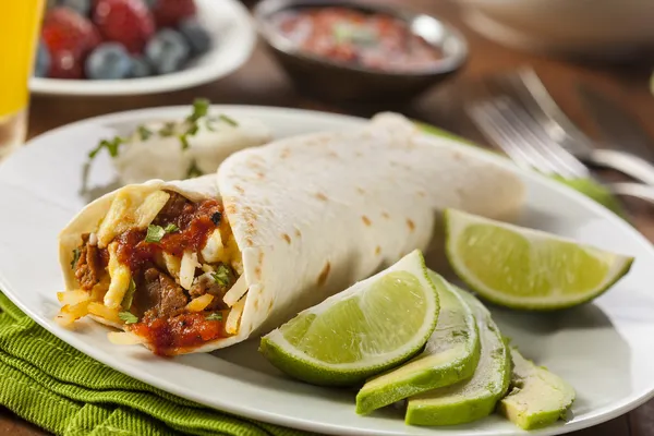 Ricca colazione Chorizo Burrito — Foto Stock