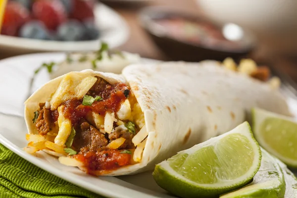 Burrito πρωινό πλούσιο chorizo — Φωτογραφία Αρχείου
