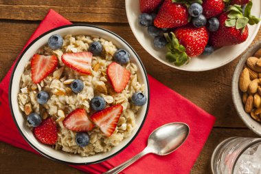 Healthy Homemade Oatmeal with Berries clipart