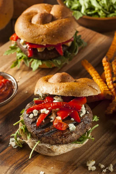 Hamburguesa sana vegetariana de champiñones Portobello — Foto de Stock