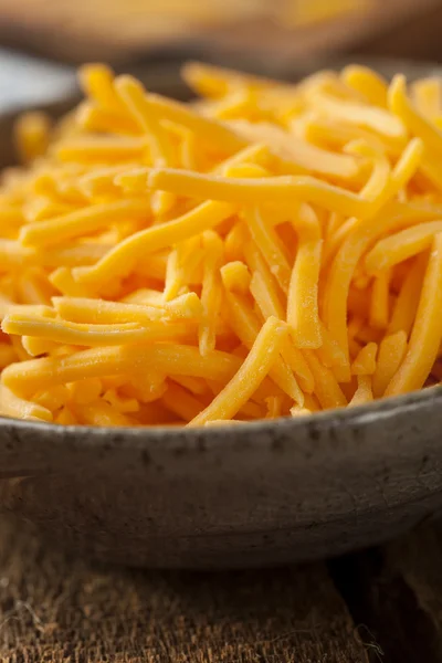 Organic Shredded Sharp Cheddar Cheese — Stock Photo, Image