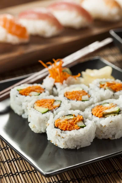 Frisk japansk vegetabilsk Maki Sushi Roll – stockfoto