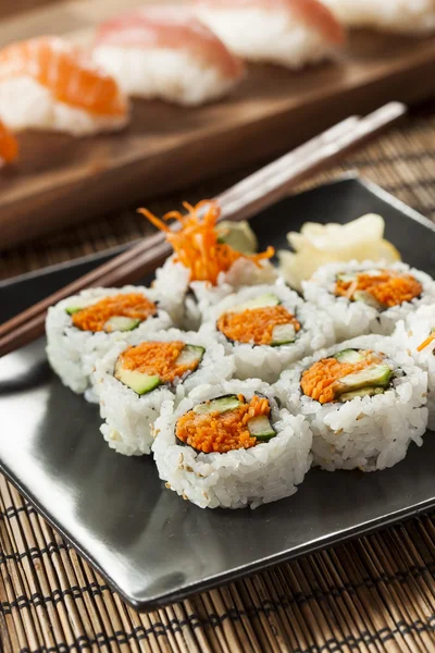 Frisk japansk vegetabilsk Maki Sushi Roll – stockfoto