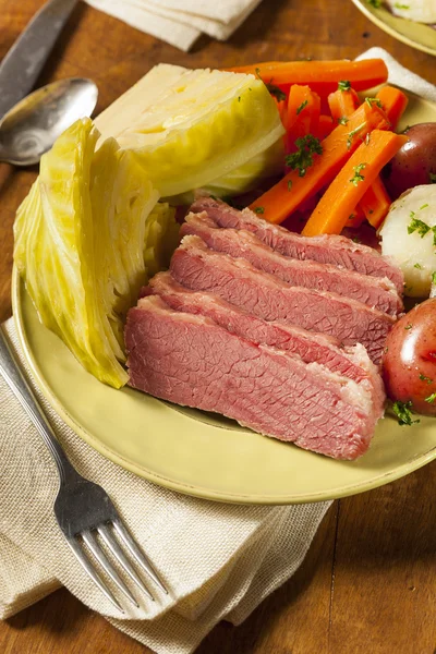 Carne de res y col en conserva casera — Foto de Stock