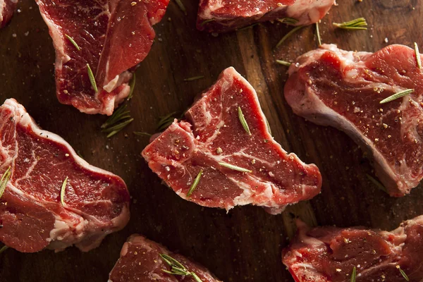 Raw Red Lamb Chops — Stock Photo, Image