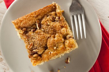 tarçın ile ev yapımı kahve kek