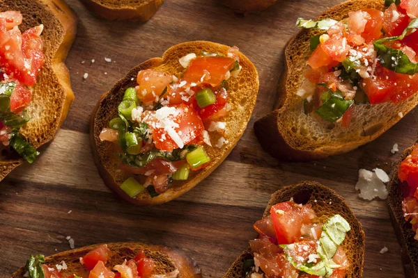 Ev yapımı İtalyan bruschetta meze — Stok fotoğraf