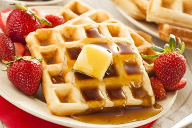 meyve ile ev yapımı Belçika waffle