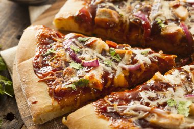 ev yapımı Barbekü tavuk pizza