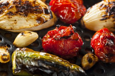 sağlıklı organik kavrulmuş sebze