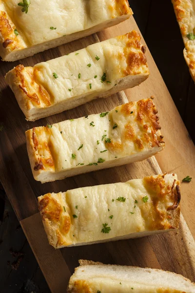 Formaggio tostato e pane all'aglio — Foto Stock