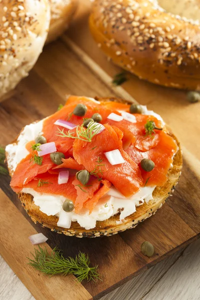 Homemade Bagel and Lox — Stock Image Homemade Bagel and Lox Stock Picture