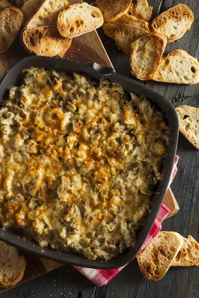 Homemade Cheesy Garlic Artichoke Spread — Stock Photo, Image