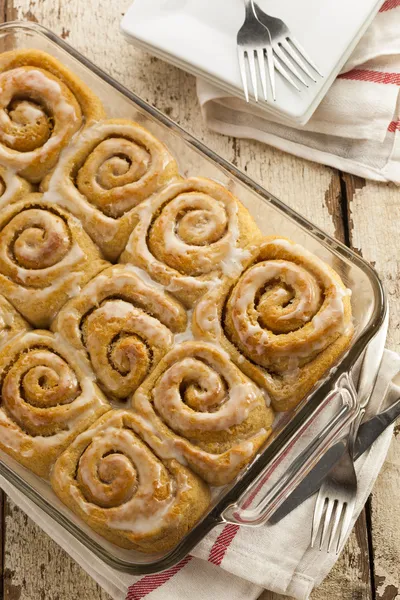 Homemade Cinnamon Roll Sticky Buns — Stock Photo, Image