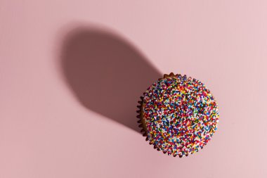 fantezi gurme kek frosting ile karışık