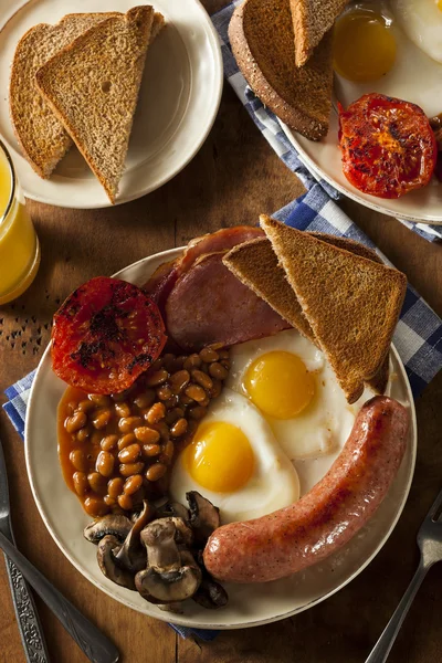 Geleneksel tam İngiliz kahvaltısı — Stok fotoğraf