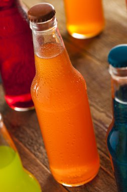çeşitli organik craft portakal soda