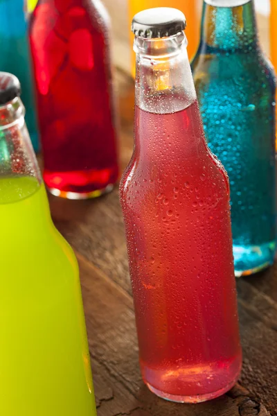 Surtido de soda de melocotón artesanal orgánica — Foto de Stock